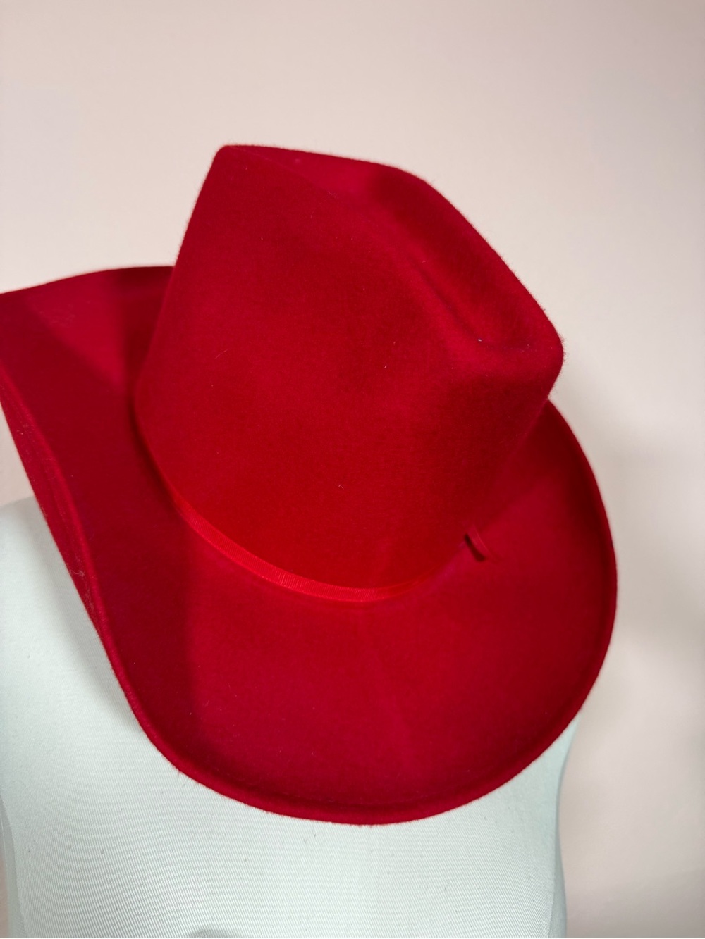 Vintage Rockmount western red wool felt weatherized Red Cowboy Hat size 7